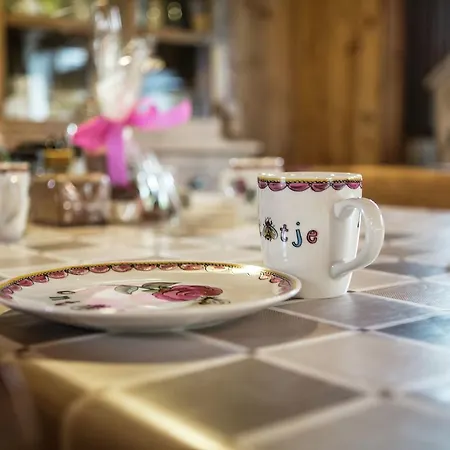 Chalet Luxurious Chalet In Oud Turnhout With Large Garden Oud-Turnhout