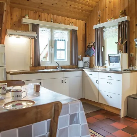 Chalet Luxurious Chalet In Oud Turnhout With Large Garden Oud-Turnhout